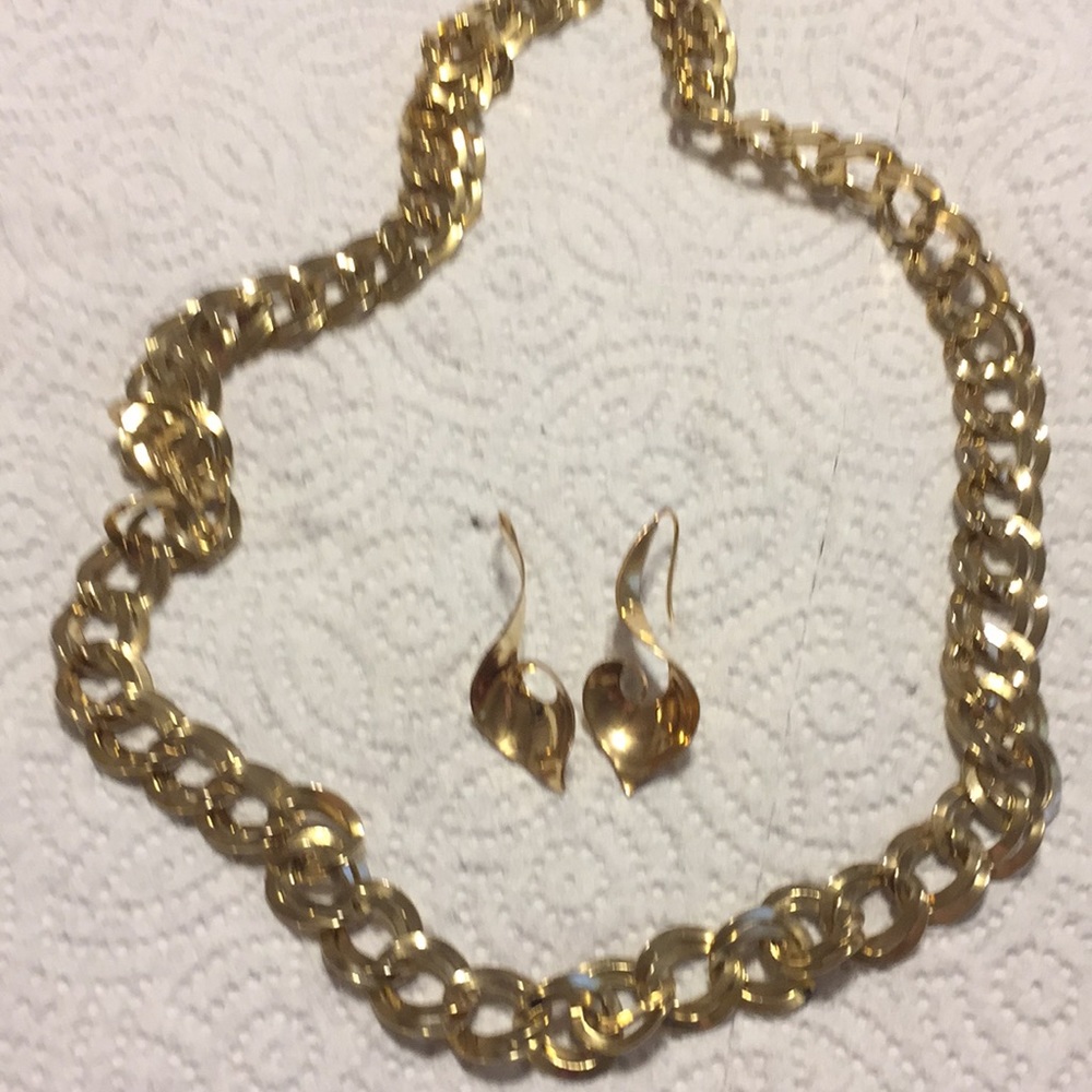 12 inches gold costume chain necklace